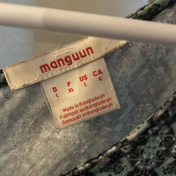 Manguun patterned flowy sleeveless top - Picture 4 of 8